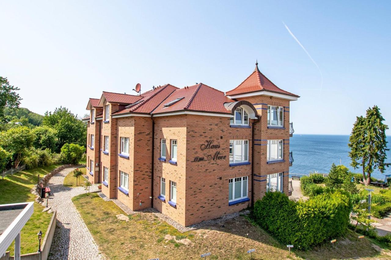 Ferienwohnung Mit Traumhaftem Meerblick - Haus Am Meer Fewo 10 Lohme Bagian luar foto