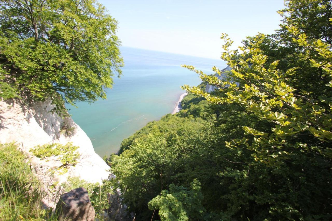 Ferienwohnung Mit Traumhaftem Meerblick - Haus Am Meer Fewo 10 Lohme Bagian luar foto